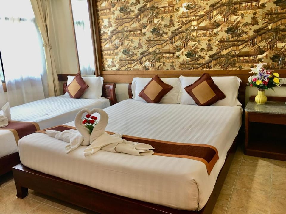 Boutique Paradise Hotel Hotel in Pattaya City