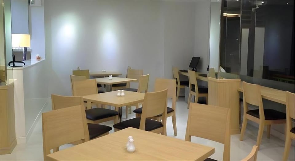 S3 Residence Park Bed and Breakfast in Bangkok