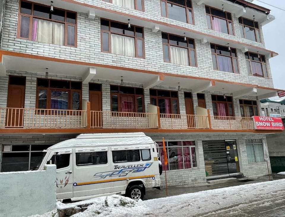 Hotel Snow Bird Hotel in Manali