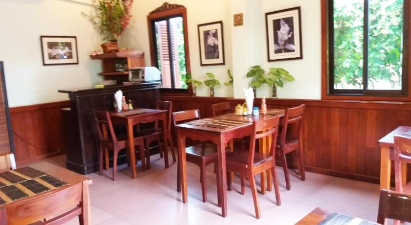 Pakhongthong Villa Saynamkhan Vat Nong Bed and Breakfast in Luang Prabang