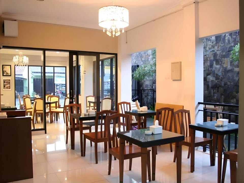 Votel Viure Hotel Bed and Breakfast in Special Region of Yogyakarta