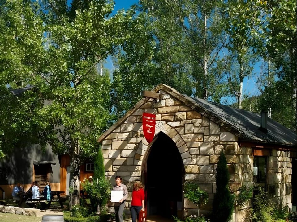 Cedar Creek Cottages Hotel in Wollombi