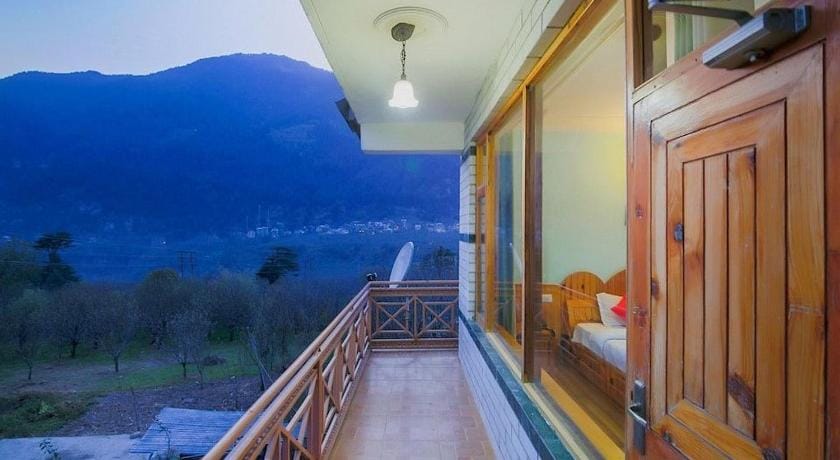 MOUNTAIN FACE COTTAGE Hotel in Himachal Pradesh