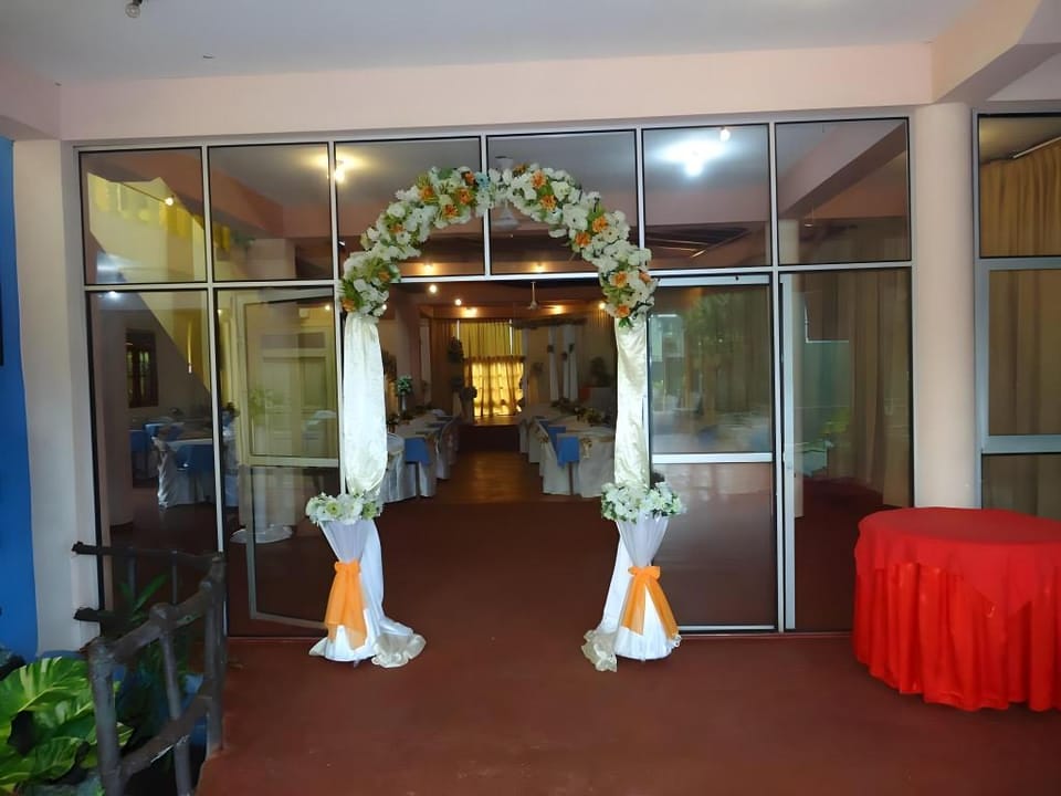 Shanthi Beach Resort Hotel in Southern Province