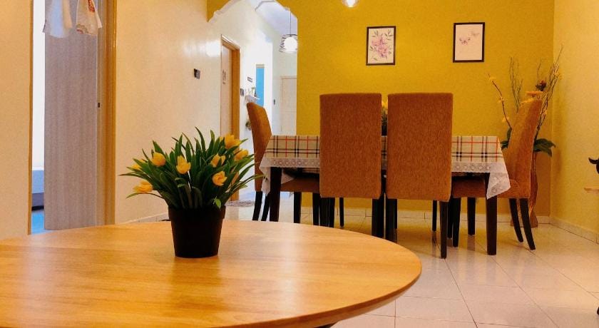 101 Sky Mirror Homestay [Netflix+WiFi+Jetty] Apartment in Selangor, Malaysia