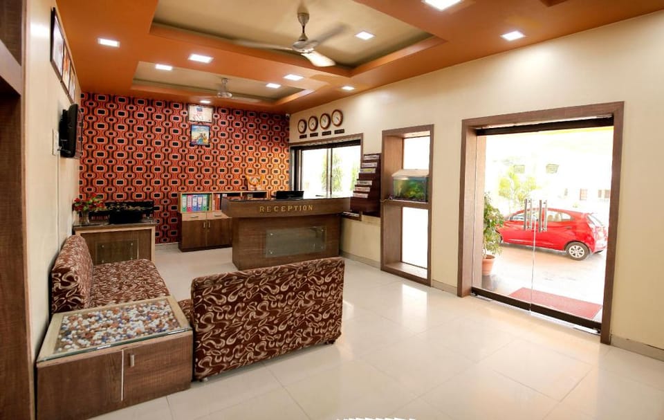 Hotel Regal Plaza Hotel in Maharashtra