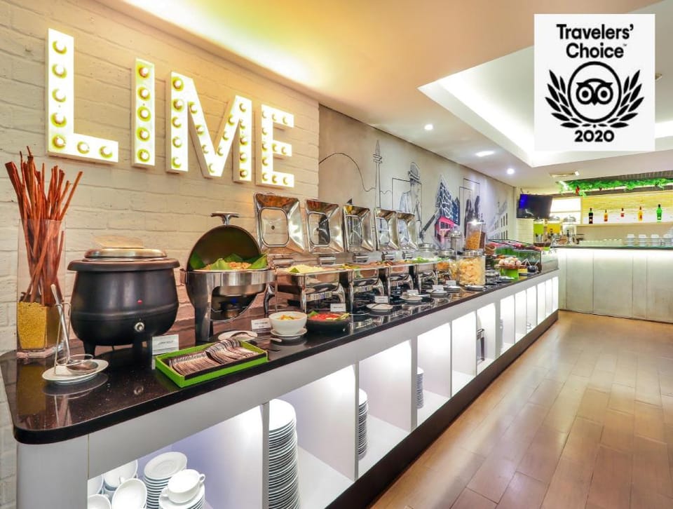 Favehotel Gatot Subroto Jakarta Hotel in South Jakarta City