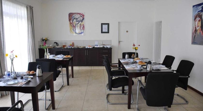 Amohela Guesthouse Hotel in Gauteng