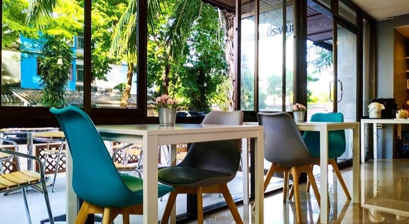 Beerapan Hotel Hostel in Bangkok