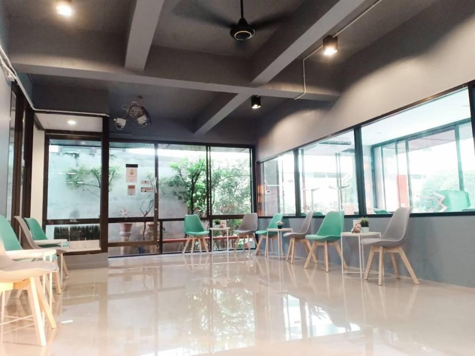 Beerapan Hotel Hostel in Bangkok