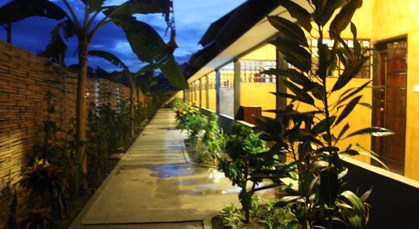 Intan Inn Hotel And Resto Gili Trawangan Hotel in Pemenang