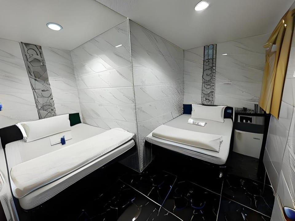 OM Guest House Bed and Breakfast in Hong Kong