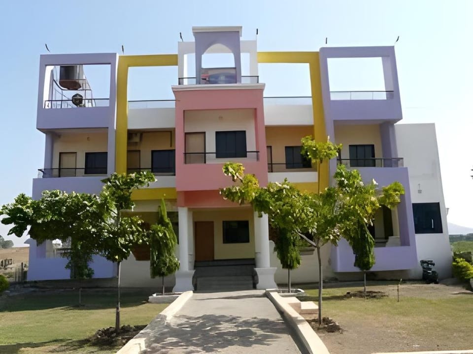 Hotel Padmapani Park Hotel in Maharashtra