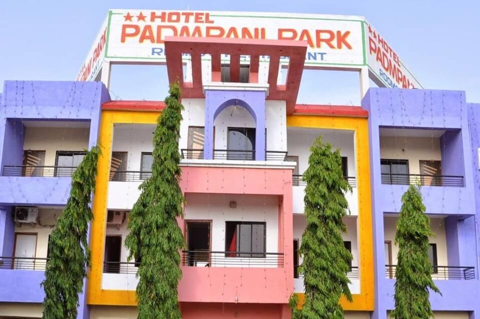 Hotel Padmapani Park Hotel in Maharashtra