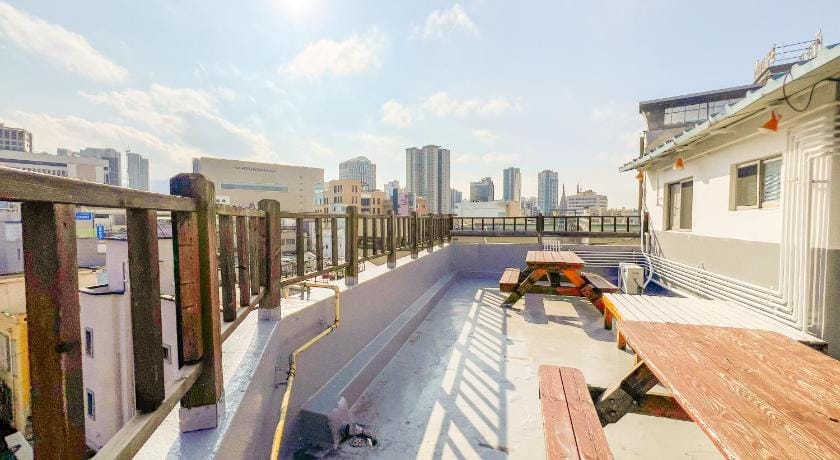 Empathy Guesthouse Bed and Breakfast in Daegu