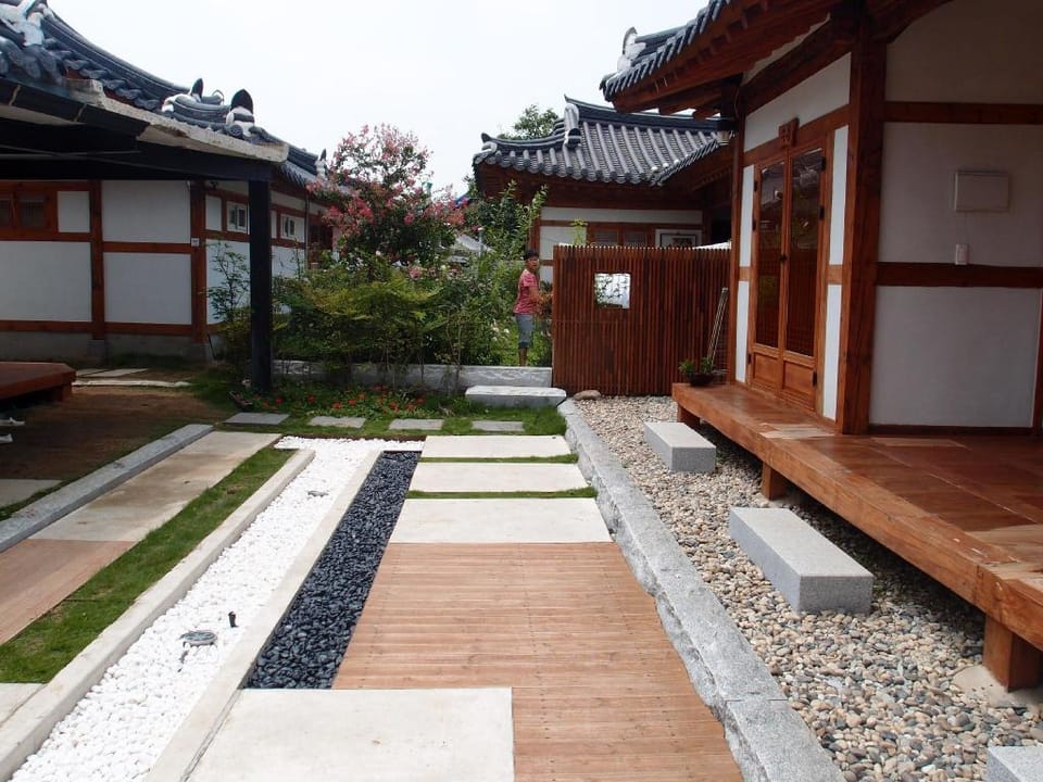 Sarangroo Guesthouse Bed and Breakfast in South Korea