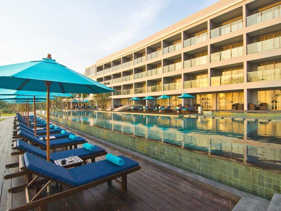 Le Coral Beach Resort & Cafe (SHA Extra Plus) Resort in Khok Kloi