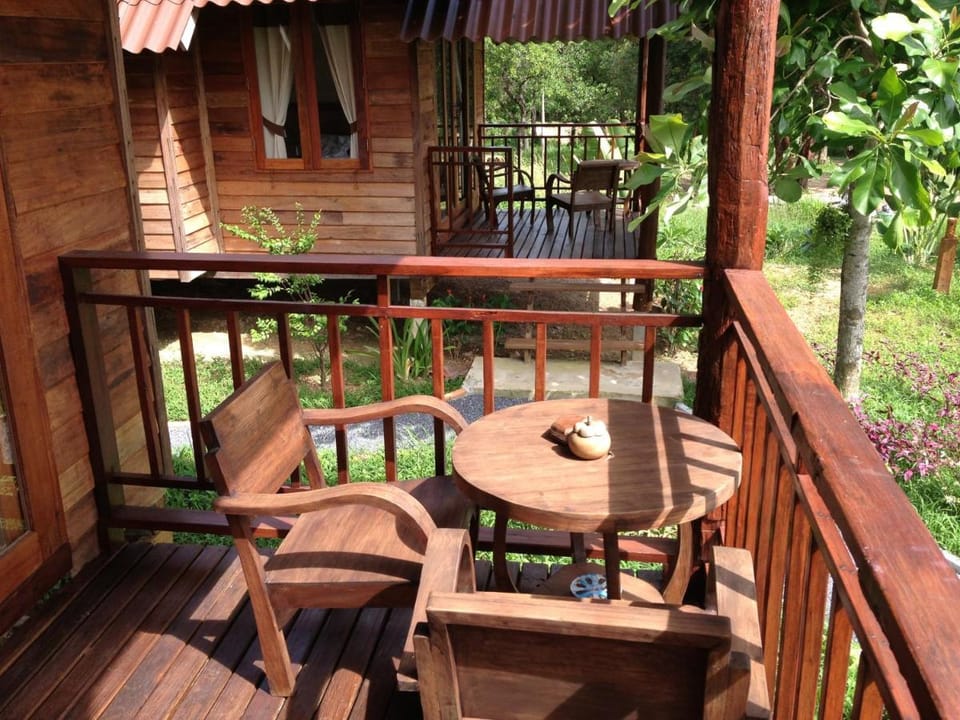 Lanta Happy Hill Resort in Sala Dan