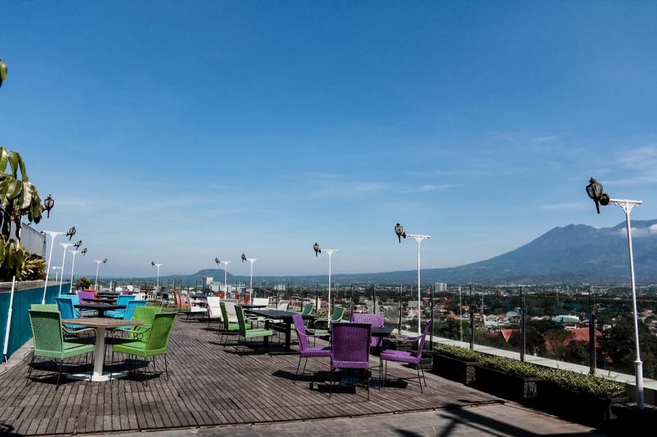 THE 1O1 Malang OJ Hotel in East Java