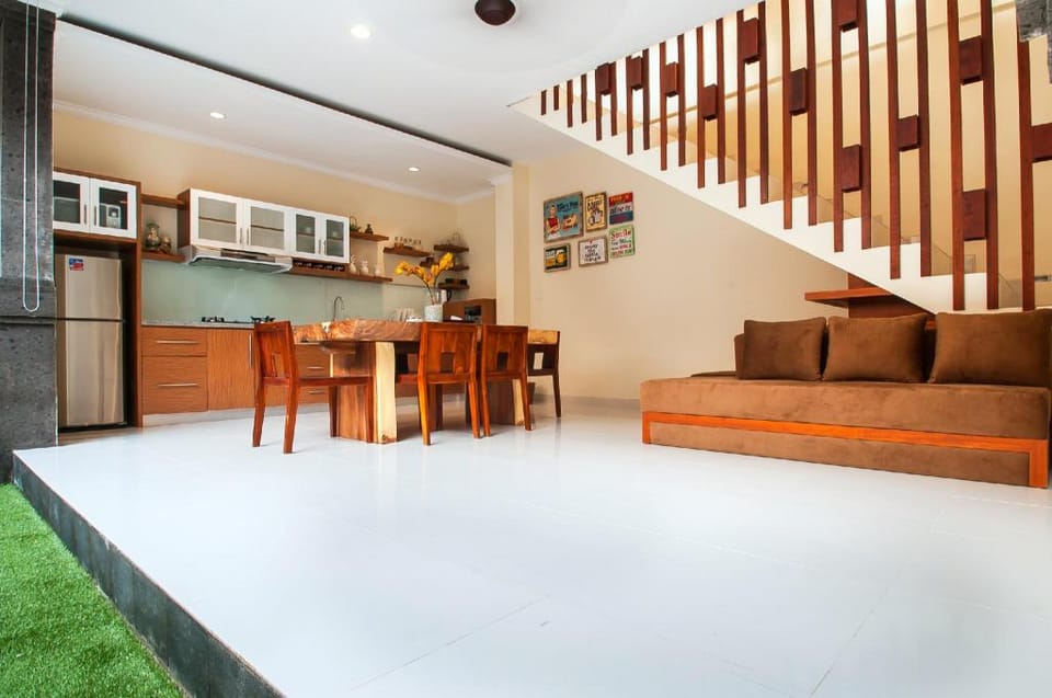 Intan Mutiara Seminyak Villa Villa in Kuta