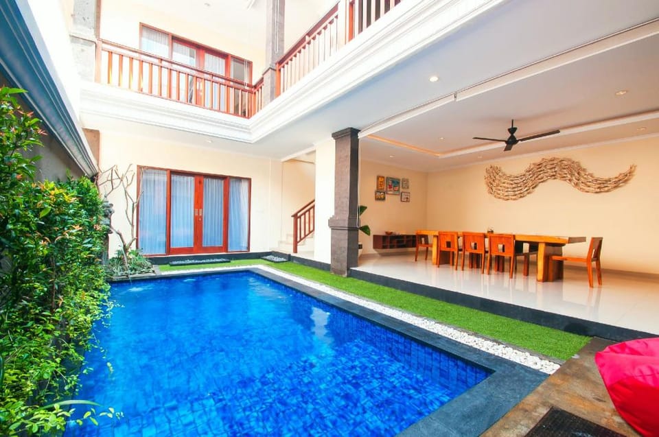 Intan Mutiara Seminyak Villa Villa in Kuta