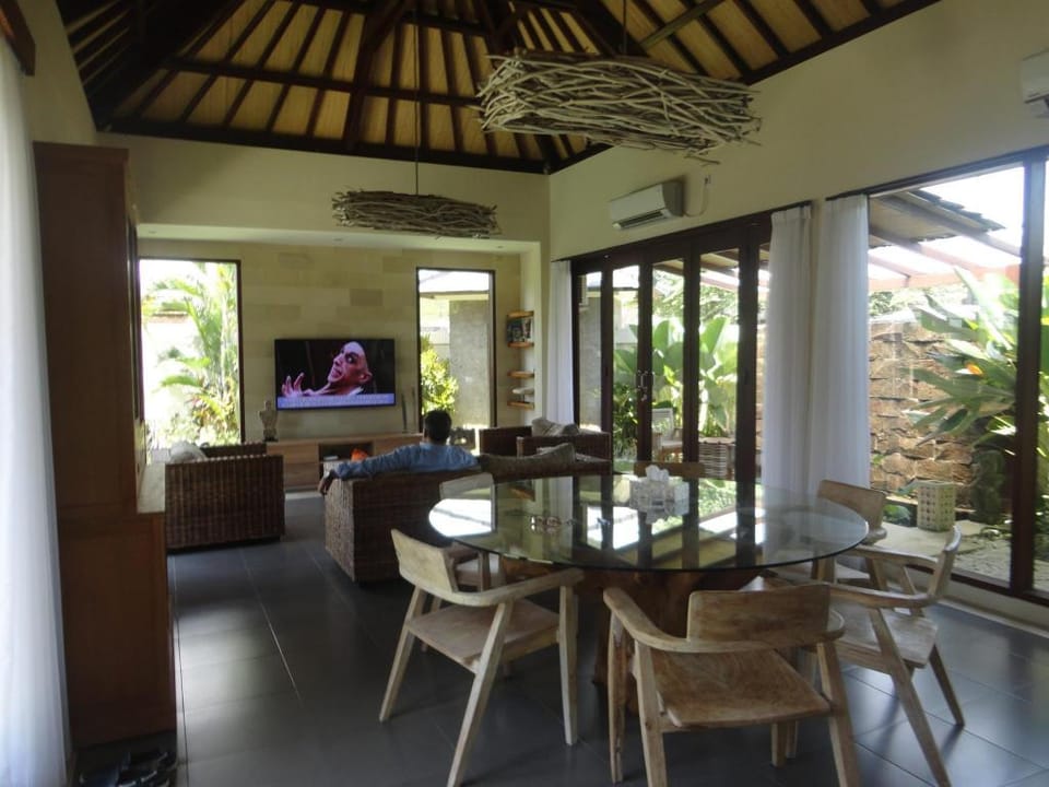 Intan Mutiara Seminyak Villa Villa in Kuta