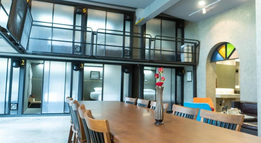 Third Rock Hostel Bed and Breakfast in Bangkok