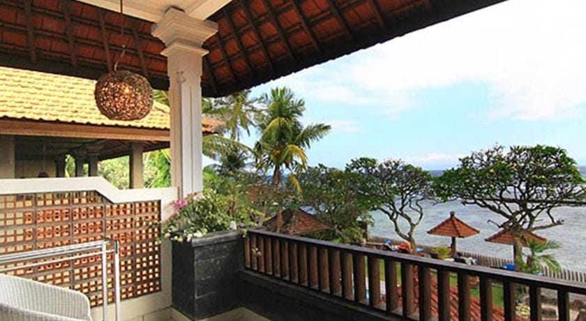 Dewa Bharata Bungalows Candidasa Resort in Karangasem Regency