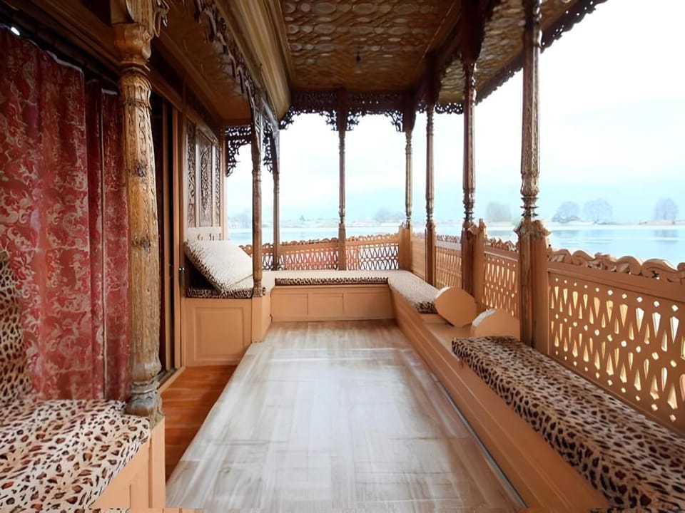 Canada Houseboats Docked boat in India