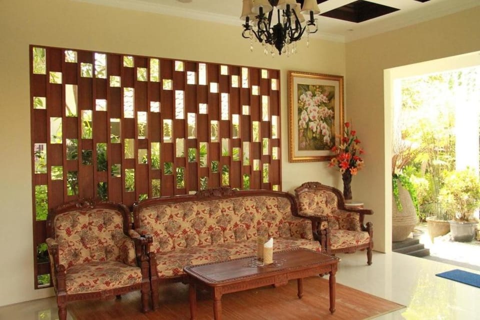 Putri Homestay Vacation rental in Denpasar
