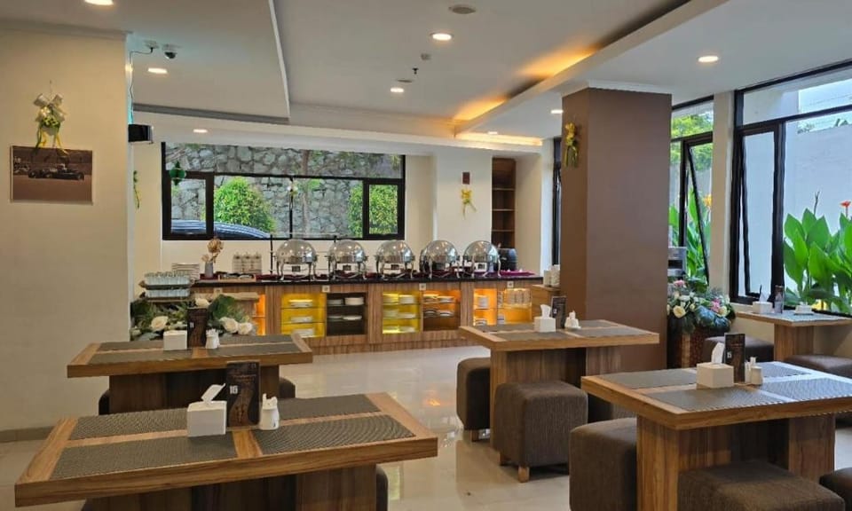 Point C Hotel Bandung Hotel in Parongpong