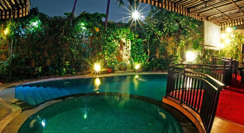 Amaroossa Cosmo Jakarta Hotel in South Jakarta City