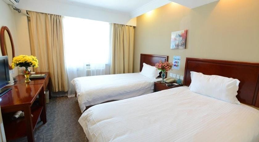 GreenTree Inn ZiBo LiuQuan Road Wal-Mart Square Express Hotel Hotel in Shandong
