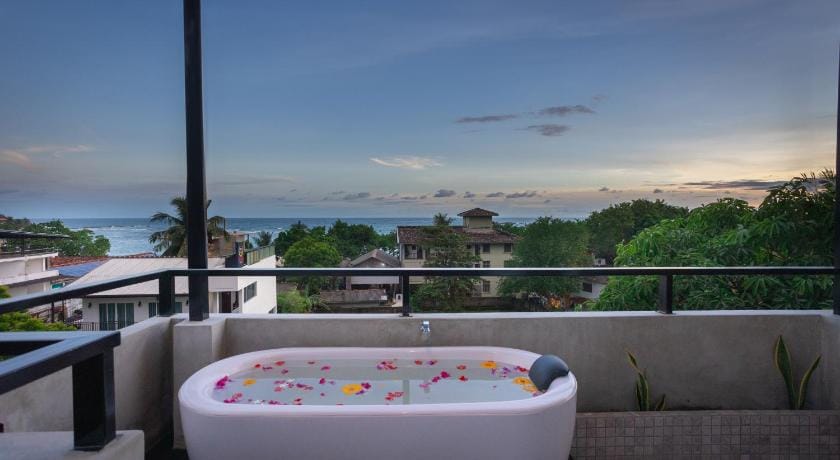 Hotel Bay Watch Hotel in Southern Province