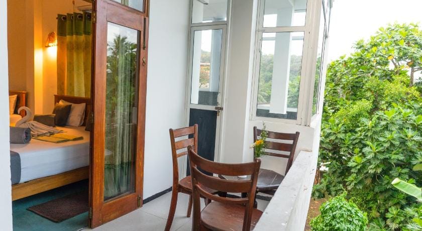 Hotel Bay Watch Hotel in Southern Province