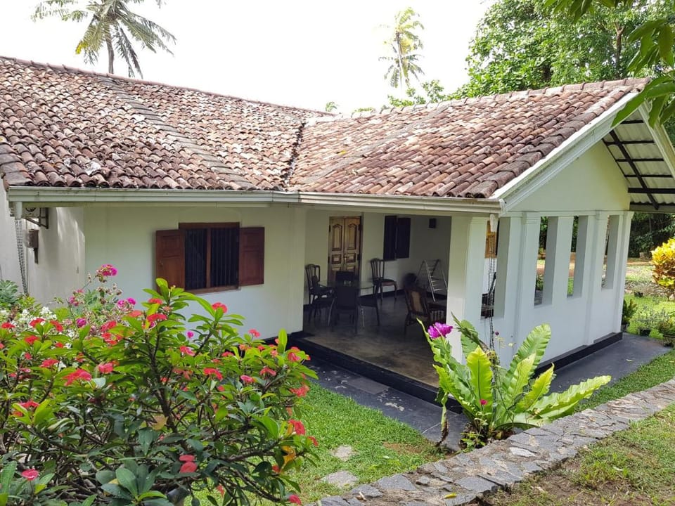 Chitra Ayurveda Hotel in Western Province