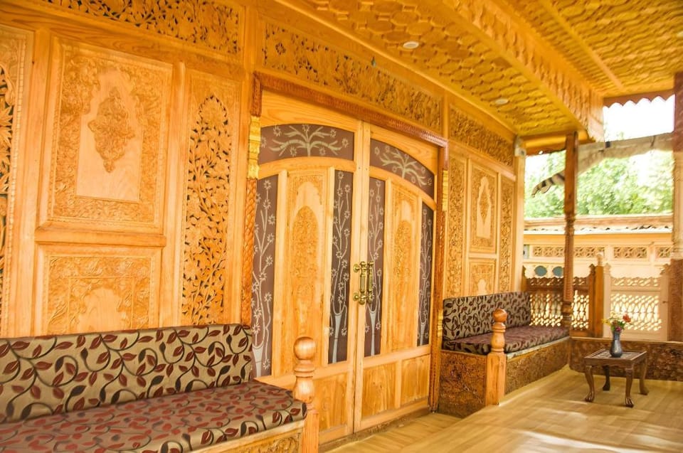 Prince of Kashmir Luxury Houseboat Docked boat in India