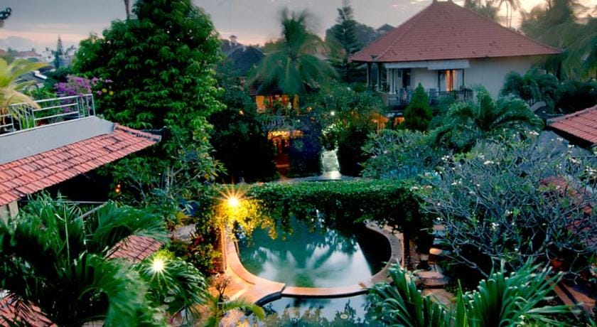 Kusnadi Hotel Hotel in Kuta