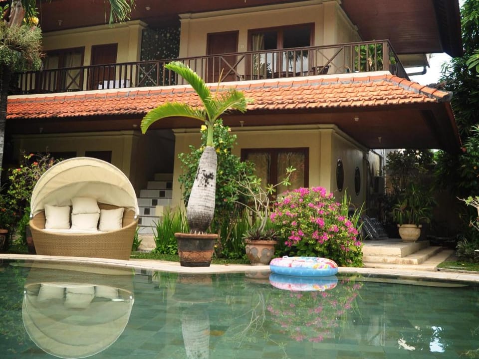 Kusnadi Hotel Hotel in Kuta
