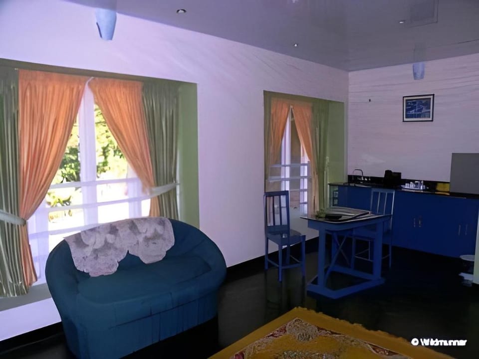 Fragrance - Wild Munnar House Hotel in Kerala