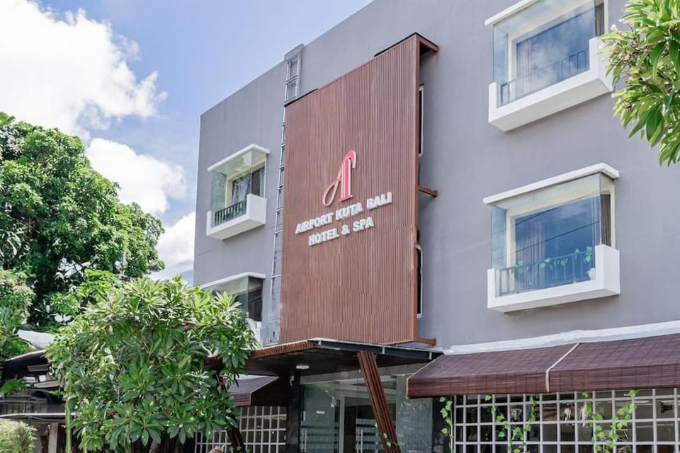 Kuta Airport Insta Hotel Hotel in Kuta