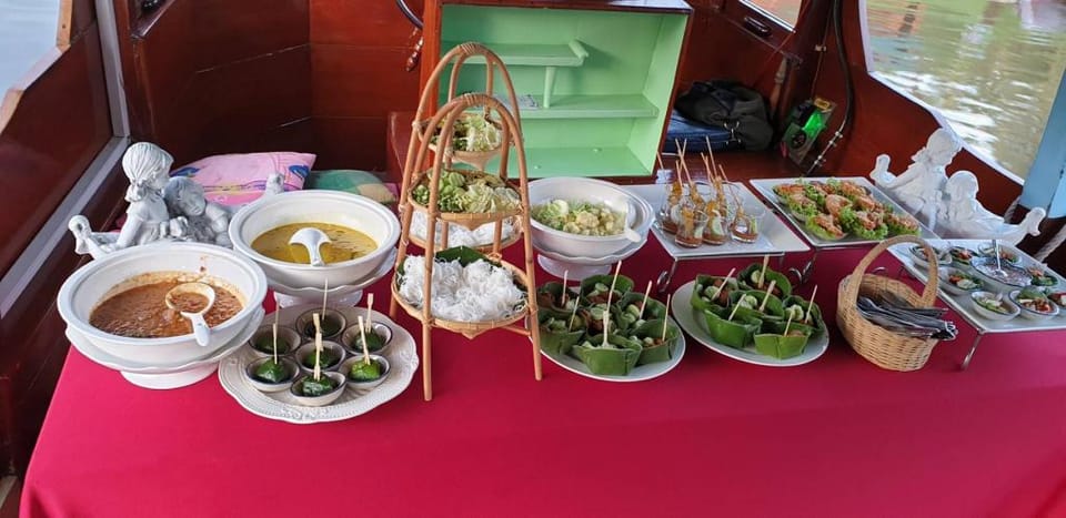At Casa Guesthouse Amphawa Hotel in Thailand