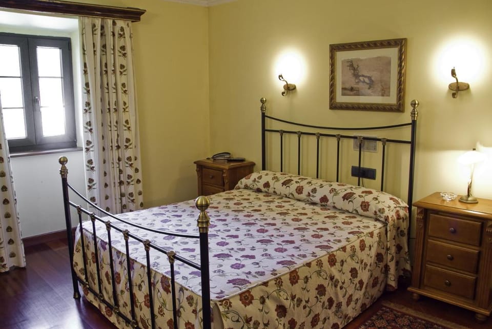 Posada Casa de don Guzman Inn in Cantabria