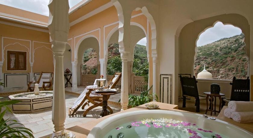 Samode Palace Hotel in Rajasthan