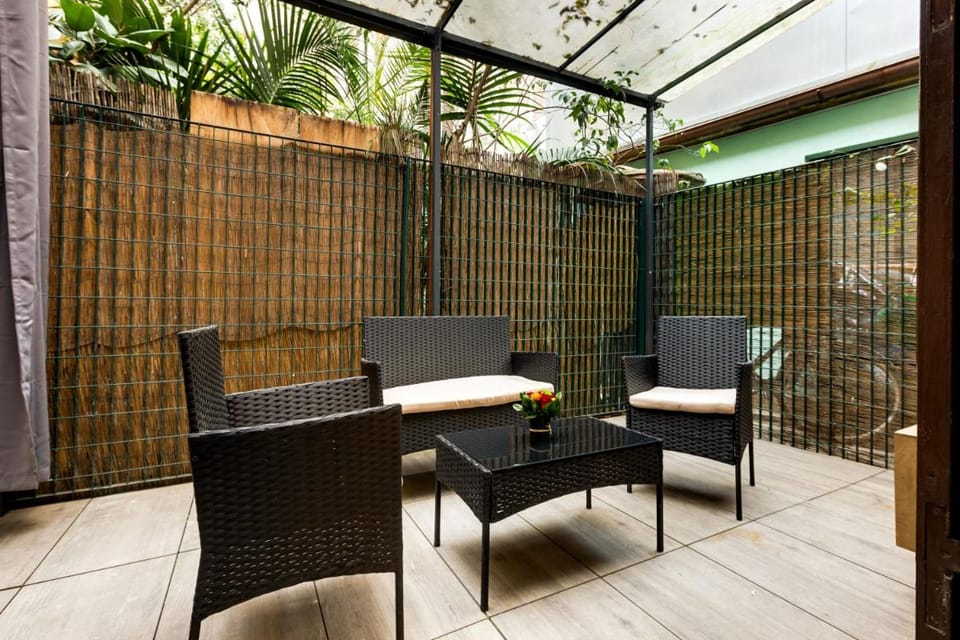 Piazza Farnese Luxury Suites Bed and Breakfast in Rome