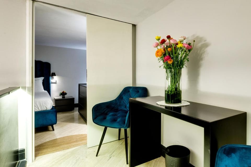 Piazza Farnese Luxury Suites Bed and Breakfast in Rome