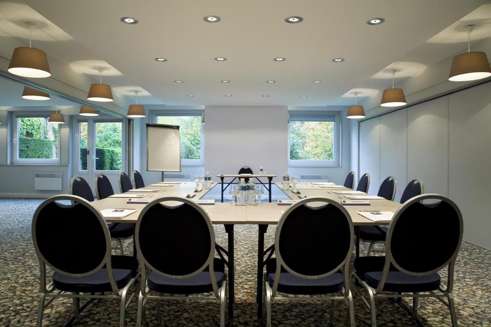 Kyriad Lille Est - Villeneuve d'Ascq Hotel in Villeneuve-d'Ascq