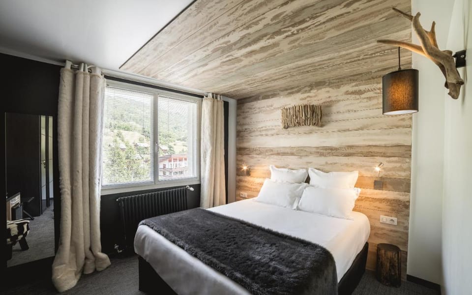 Rock Noir & Spa Hotel in Saint-Chaffrey