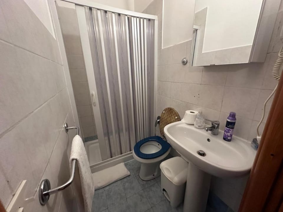 Român Holidays Hostel in Rome