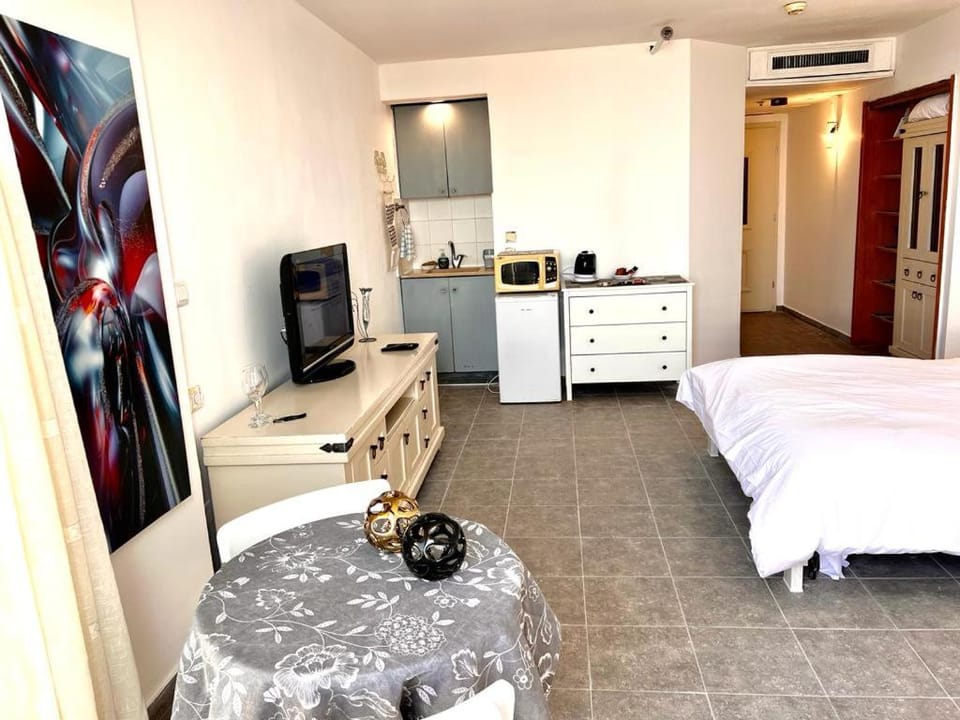 Raphael Apartments Apartment hotel in Herzliya
